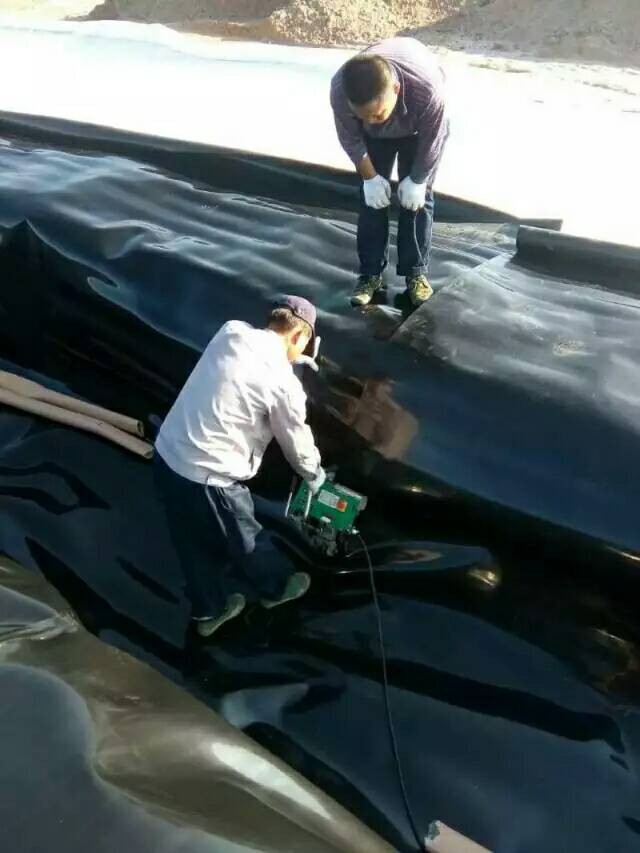 HDPE Geomembrane Price and Construction Plan